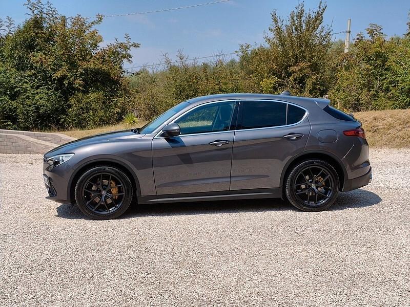 Alfa Romeo Stelvio Executive 2.2 Td Rwd