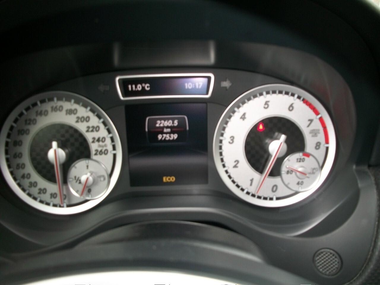 Mercedes-benz A 180 Premium CC 1595 KW 90 HP 122 KM 97650 TALIANDATI GARANZIA UN ANNO BENZINA EURO 06 NERA