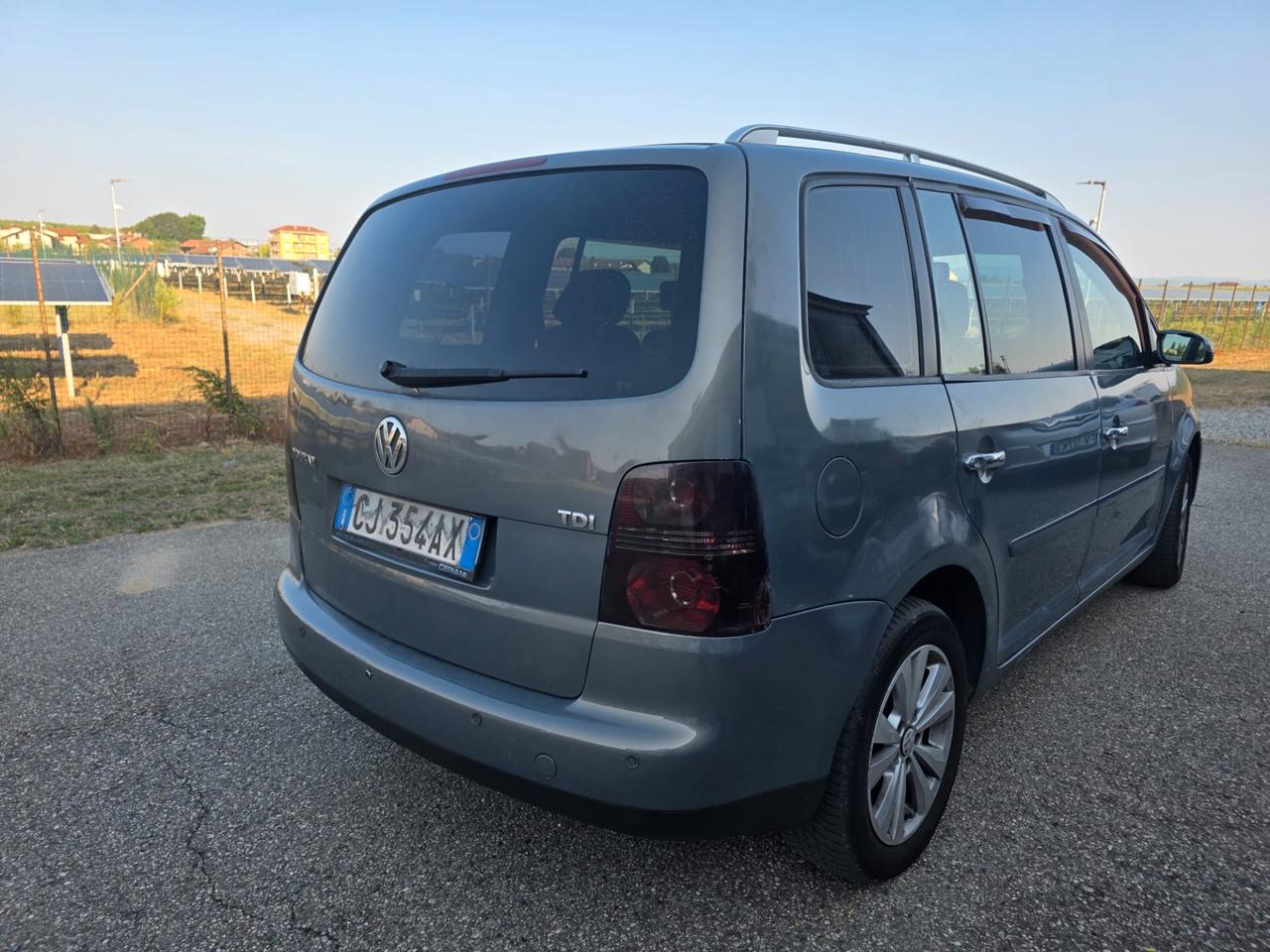 Volkswagen Touran 2.0 16V TDI Highline