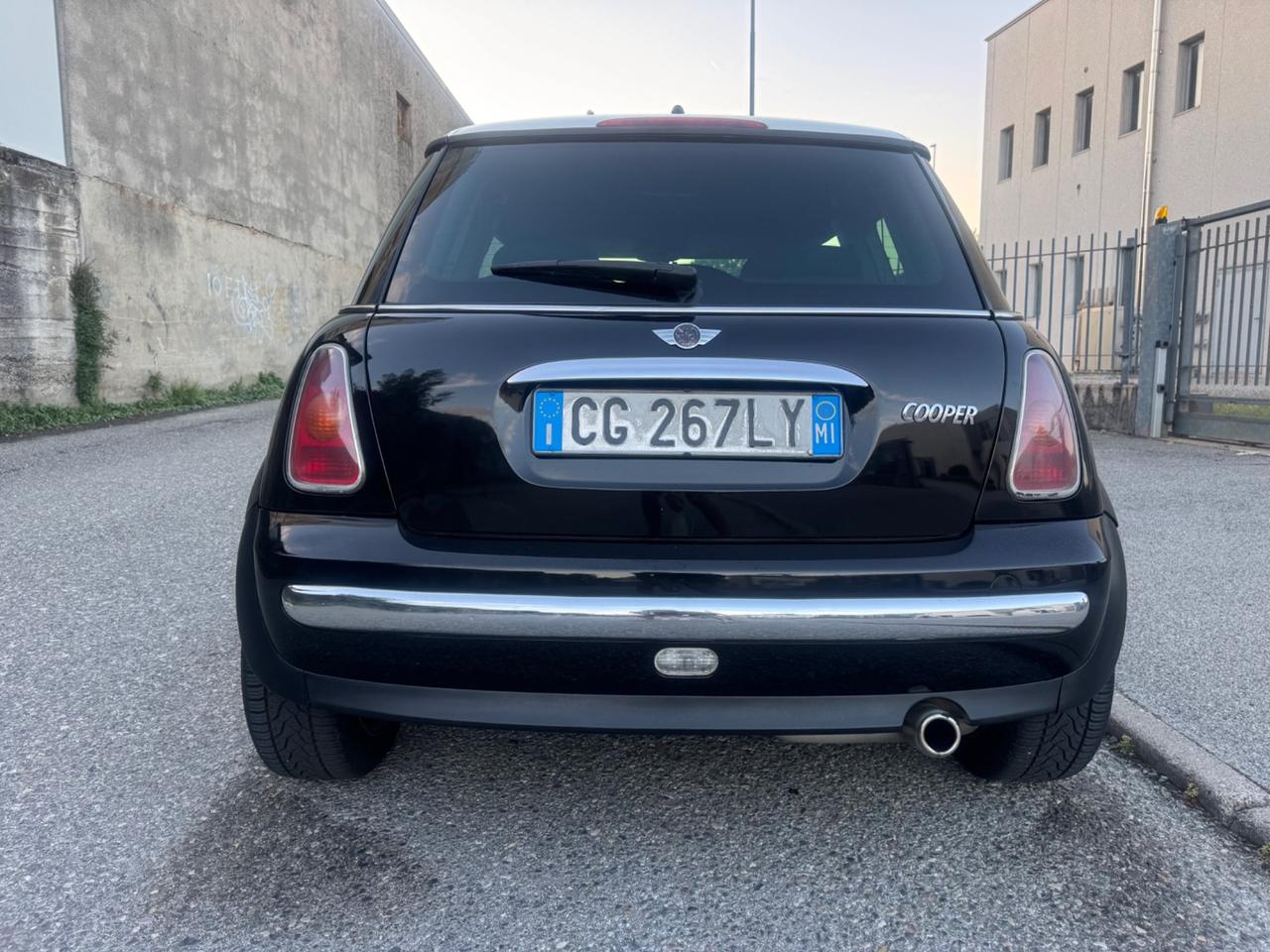 Mini cooper idonea ai neopatentati gomme e frizione nuove