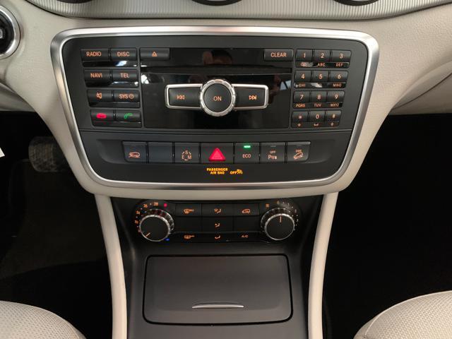 MERCEDES-BENZ GLA 220 CDI Automatic 4Matic Premium