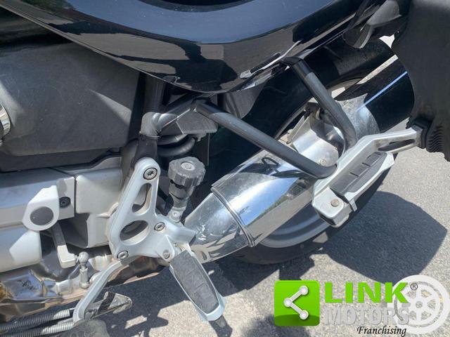 BMW R 1150 R .