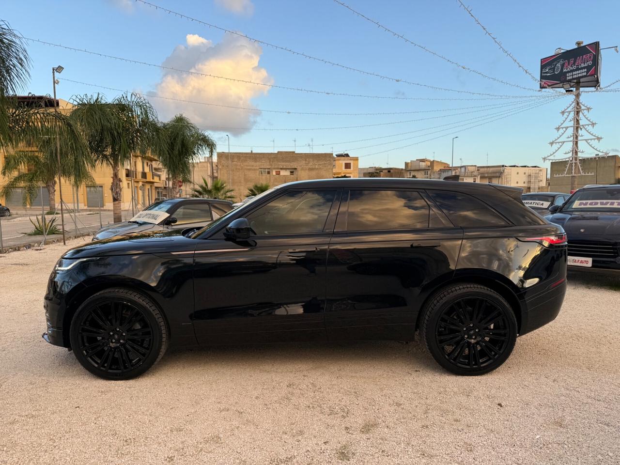 Land Rover Range Velar 2.0D I4 240 CV R-Dynamic