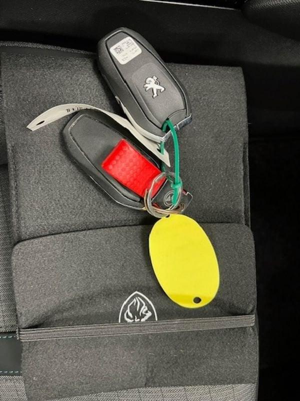 Peugeot 2008 II 2020 1.2 puretech Allure Pack s&s 100cv