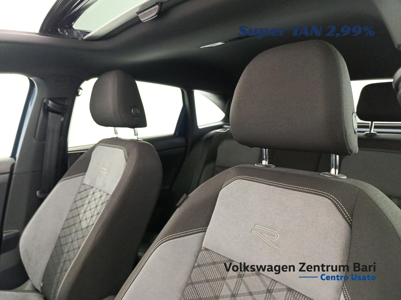 Volkswagen Taigo 1.0 tsi r-line 115cv