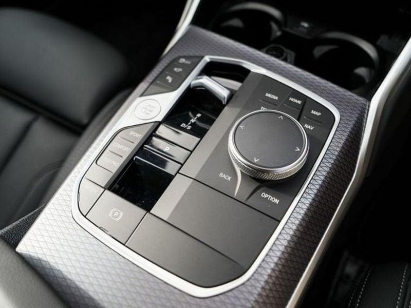 BMW Serie 3 320d 48V xDrive Touring Msport