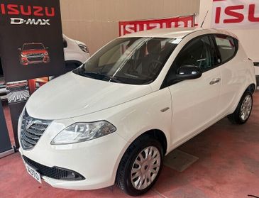 LANCIA YPSILON serie3 METANO e Benz.CV 85 Km 90.326 Certificati Per NEOPATENTATI garanzia 12 mesi