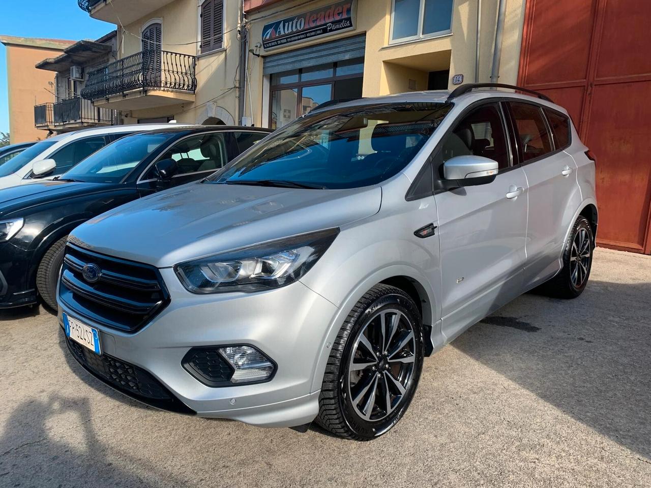 Ford Kuga 2.0 TDCI 4WD ST-Line - 2018