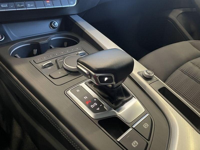 Audi A4 2.0 TFSI g-tron 125kW Bus. Avant