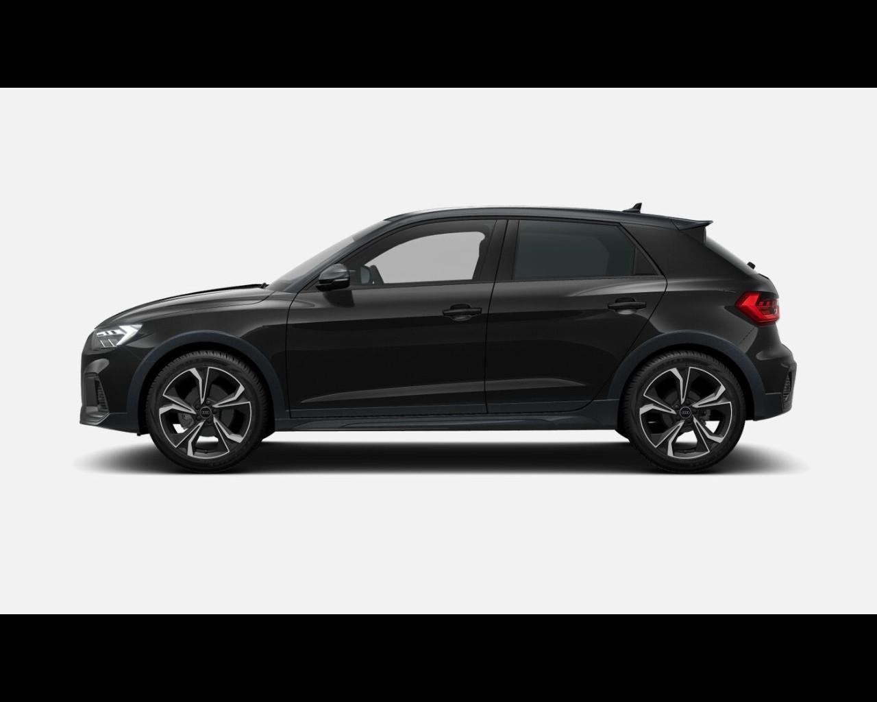 AUDI Audi A1 allstreet Identity Contrast 35 TFSI 110(150) kW(CV) S tronic