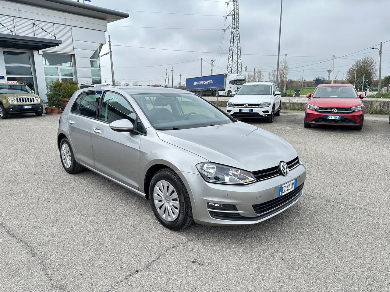 Volkswagen Golf Business 1.6 TDI BlueMotion Technology 35.000KM - 2015