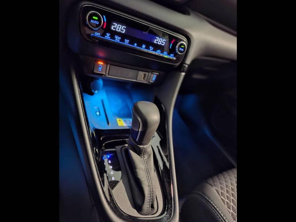 Toyota Yaris 1.5 VVT-iE Hybrid Style E-CVT