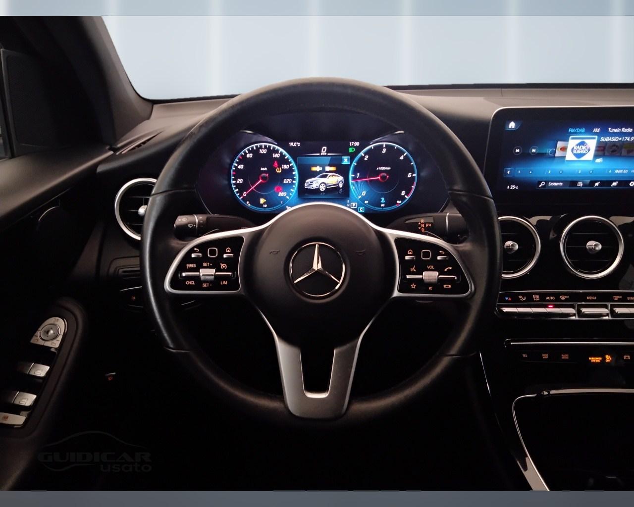 Mercedes-Benz GLC Coupe - C253 2019 - GLC Coupe 200 d Sport 4matic auto