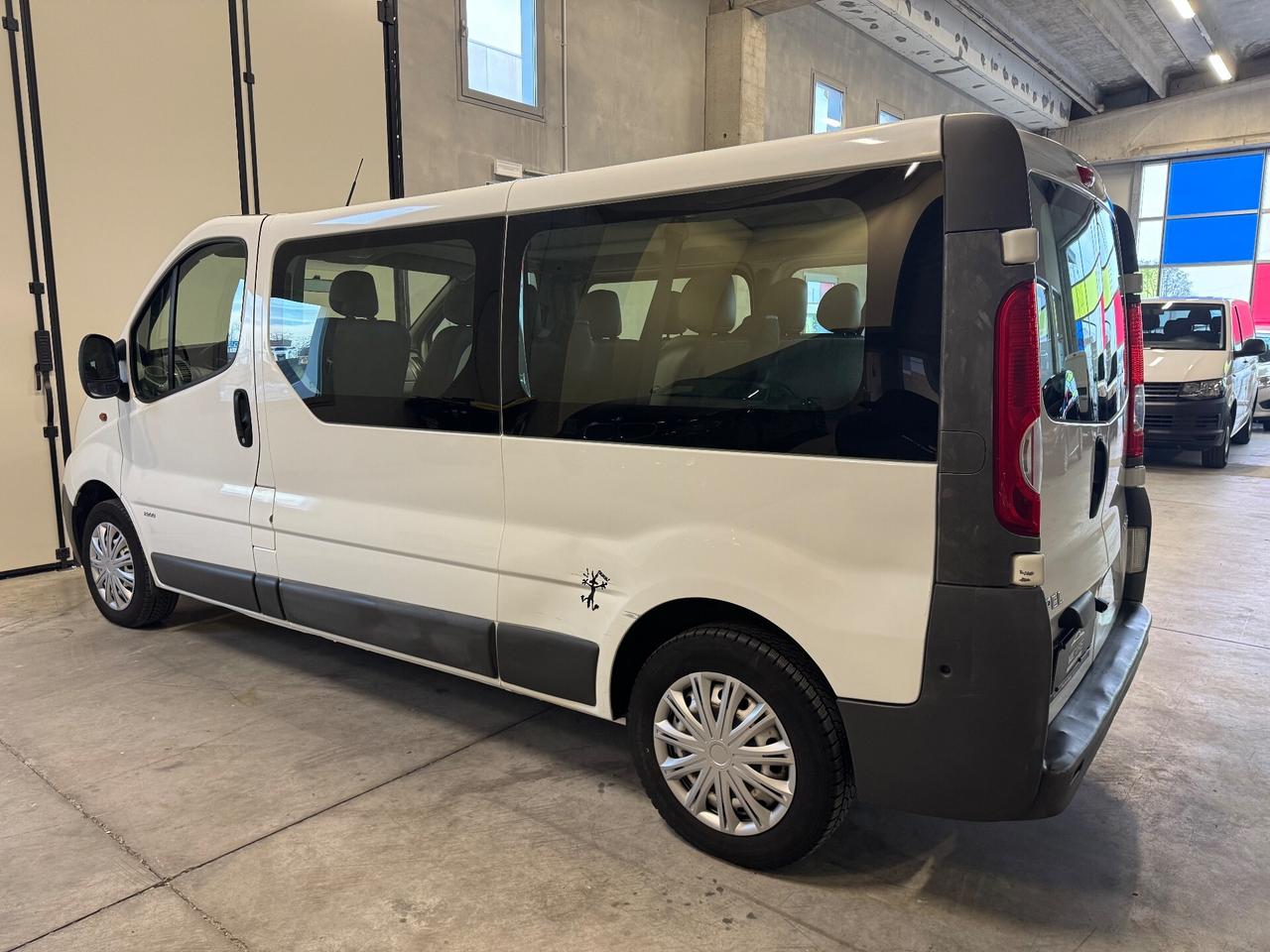 Opel Vivaro 9 posti Long 2.0 DIESEL