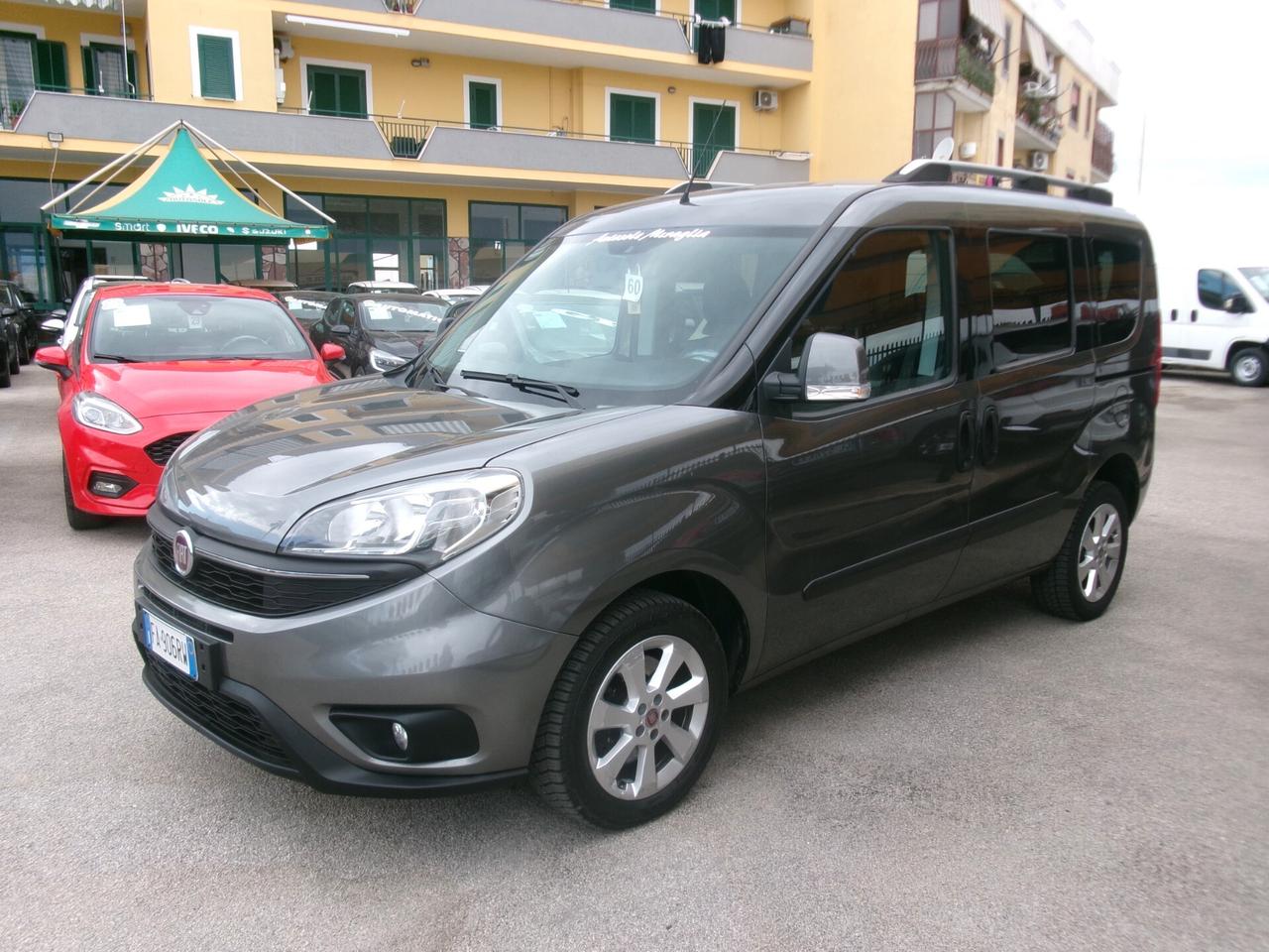 Fiat Doblo 1.6 M-JET EURO 6 LOUNGE 7 POSTI NAVI/PDC FULL OPTIONAL