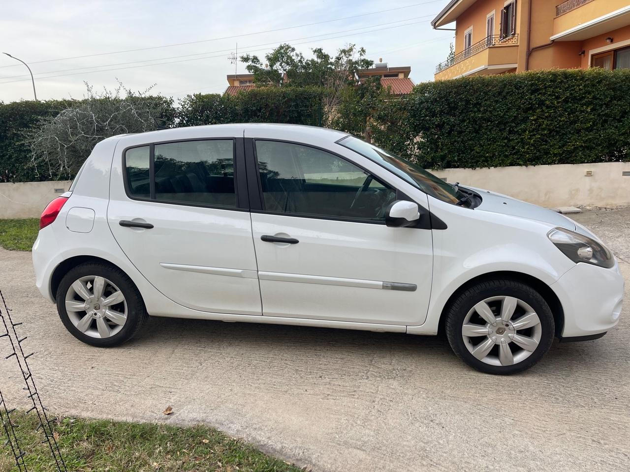 Renault Clio 1.2 16V TCE 100CV 5 porte 20th Anniversario
