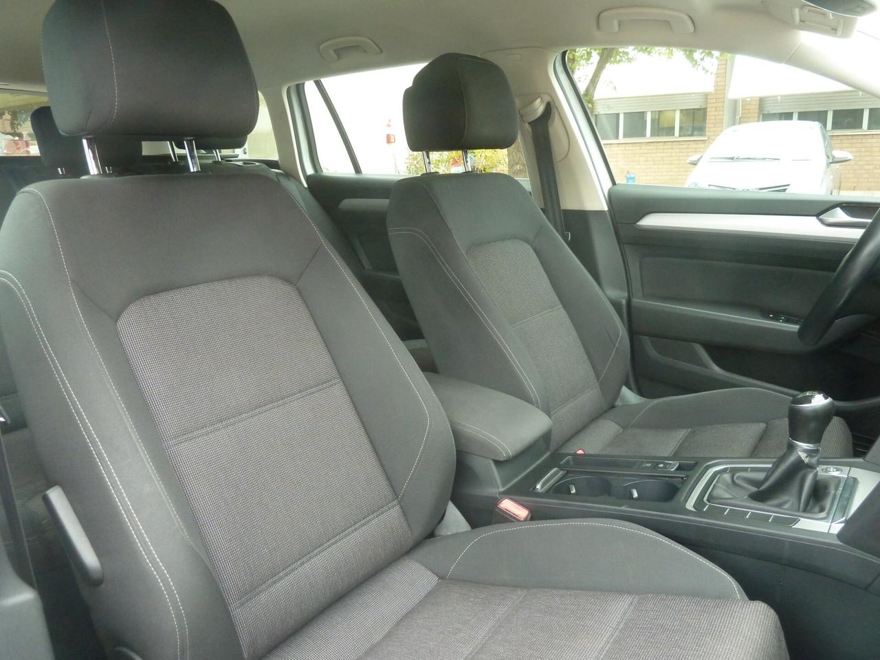 Volkswagen Passat Variant 1.6 TDI Business BlueMotion Technology