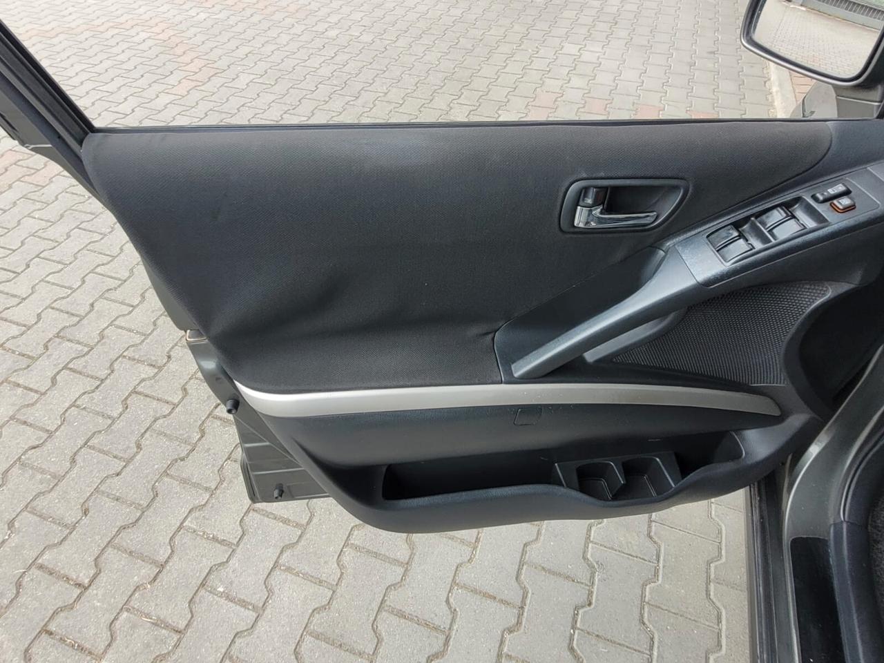 Toyota Corolla Verso 2.2 16V D-4D