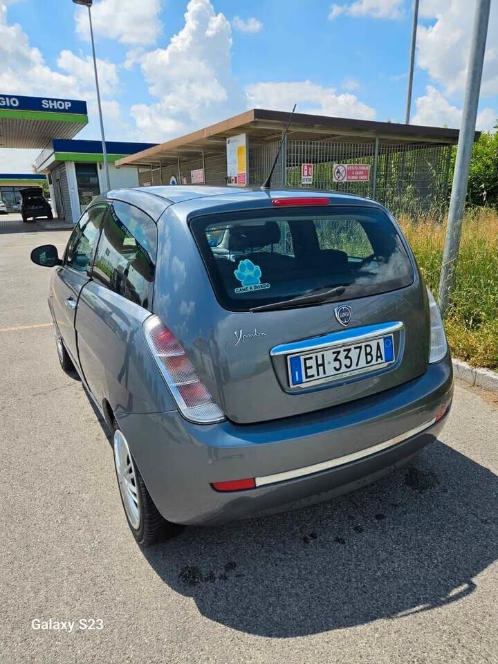Lancia Ypsilon 1.2 69 CV Diva