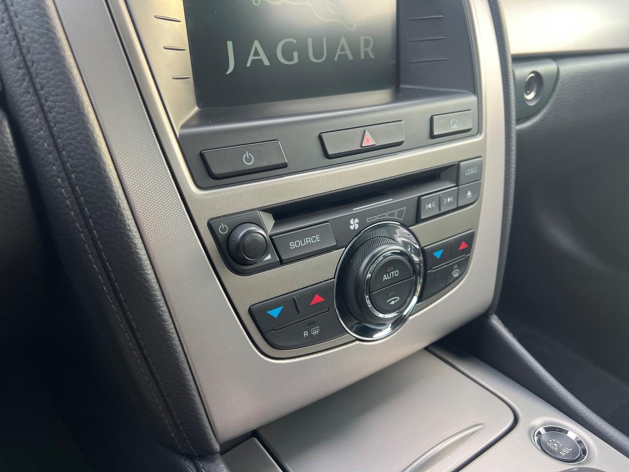 Jaguar XK 4.2 V8 Coupé