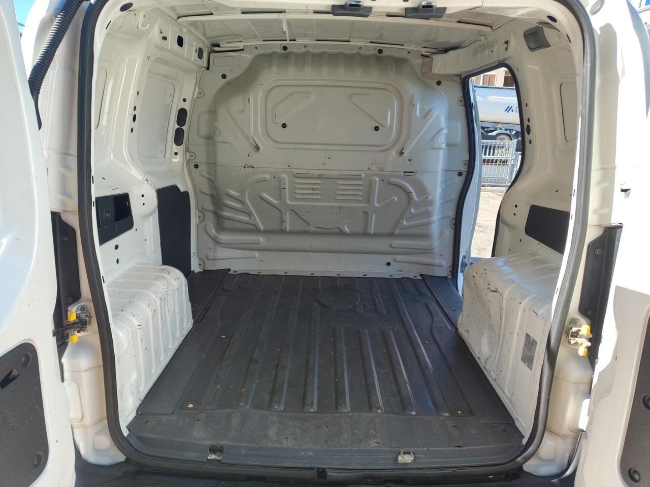 Peugeot Bipper 1.4 HDi 70CV 2Tronic Furgone