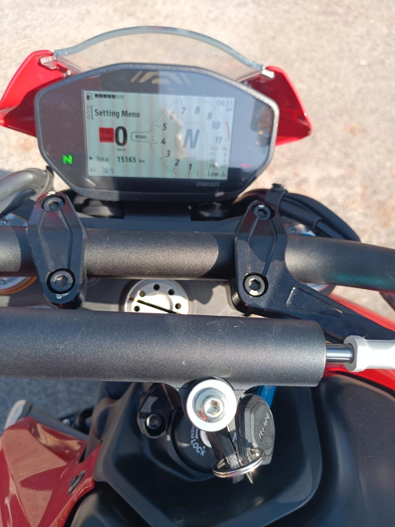 Ducati Monster 937 SP