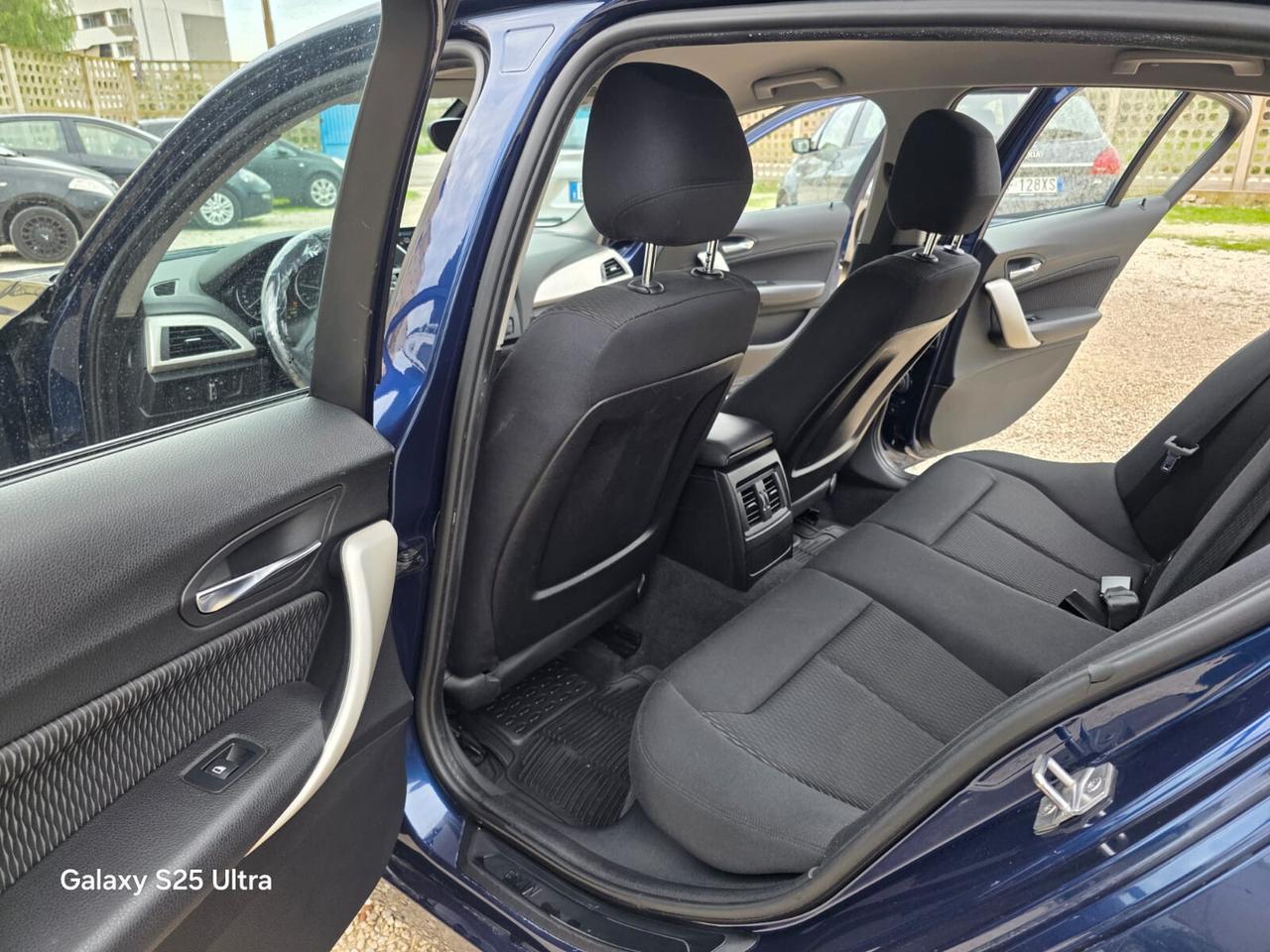 Bmw 118d Unique 2014 BMW SERVICE