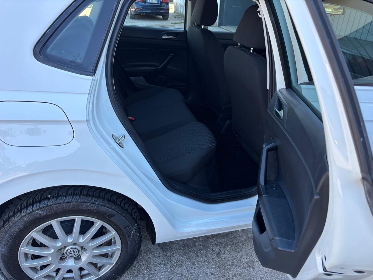 Volkswagen Polo 1.0 TGI Highline. Garanzia.Neopatentati