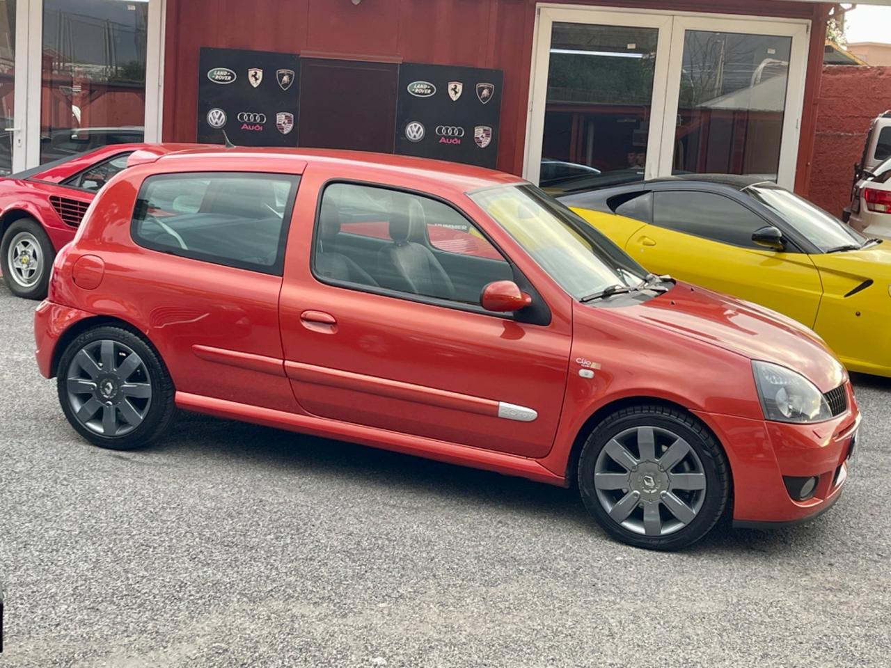 Clio 2.0 16V 179 cv /ORANGE / Renault Sport/