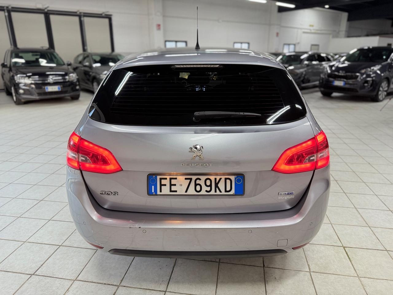 Peugeot 308