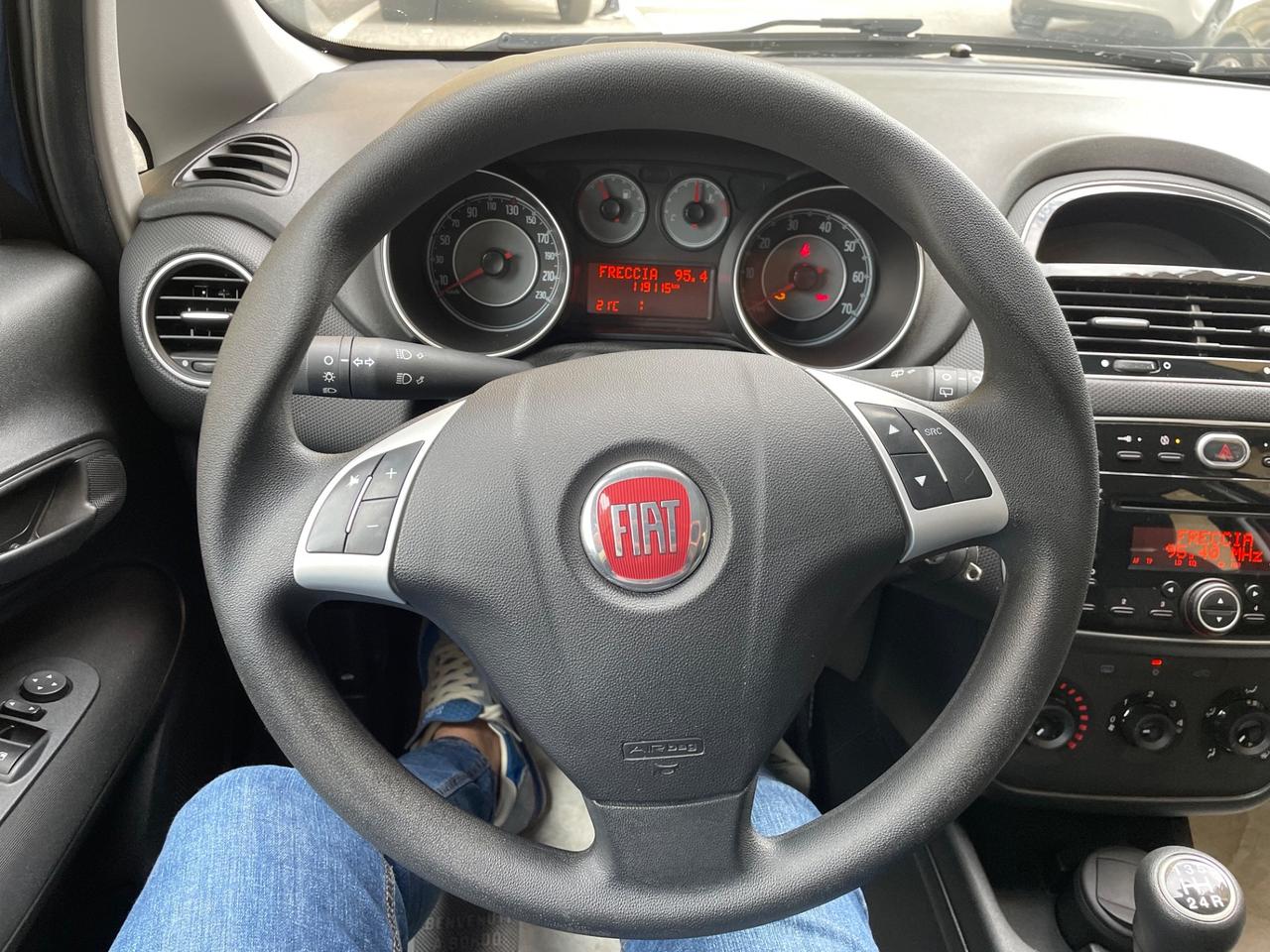 Fiat Punto 1.3 MJT II 95 CV 5 porte “PARI AL NUOVO “