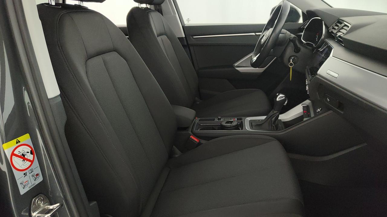 AUDI Q3 II 2018 - Q3 35 1.5 tfsi Business s-tronic