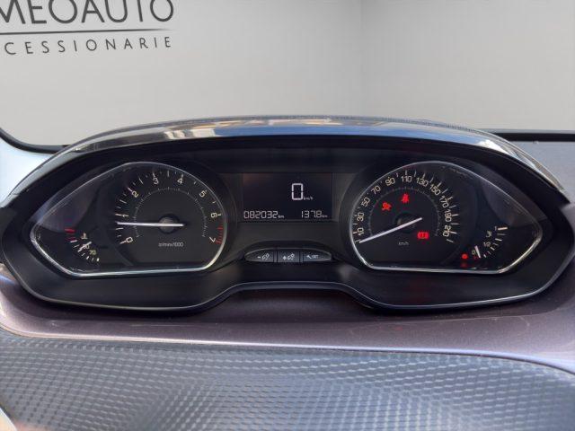 PEUGEOT 2008 1.2 VTi 82CV Allure