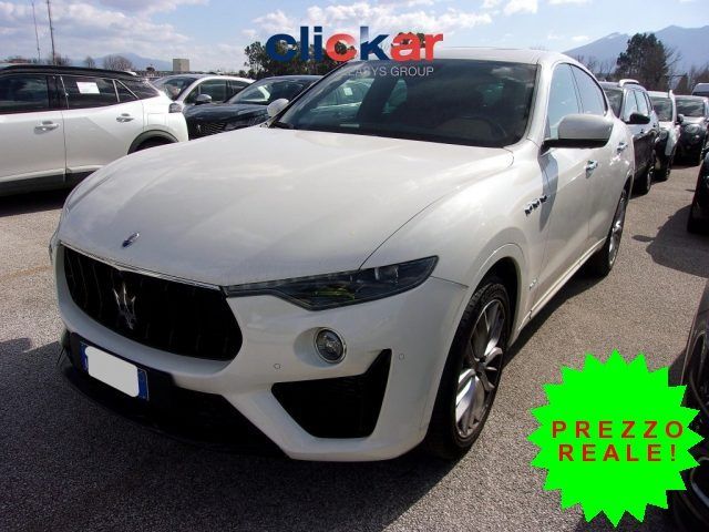 MASERATI Levante V6 AWD Gransport * OPT X 19.000 ?! *