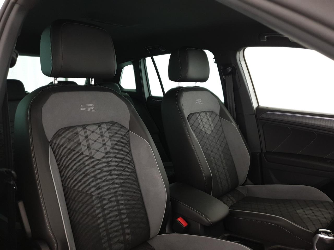 Volkswagen Tiguan 2.0 tdi r-line 150cv dsg