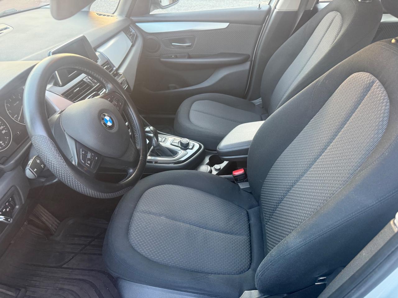 Bmw 218i Luxury