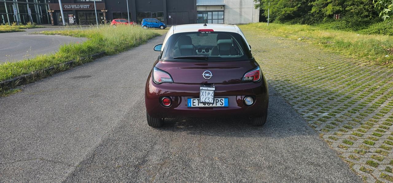 Opel Adam 1.2 70 CV White/Black Link