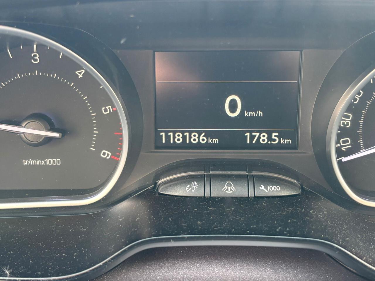 Peugeot 2008 1.4 HDi 68CV Active