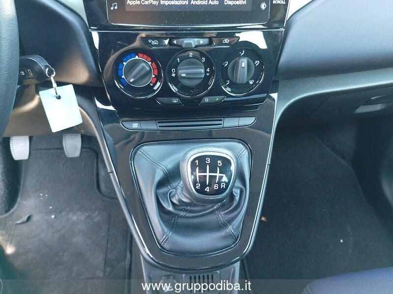 Lancia Ypsilon 11M My23 1.0 Firefly 70 CvStartstop