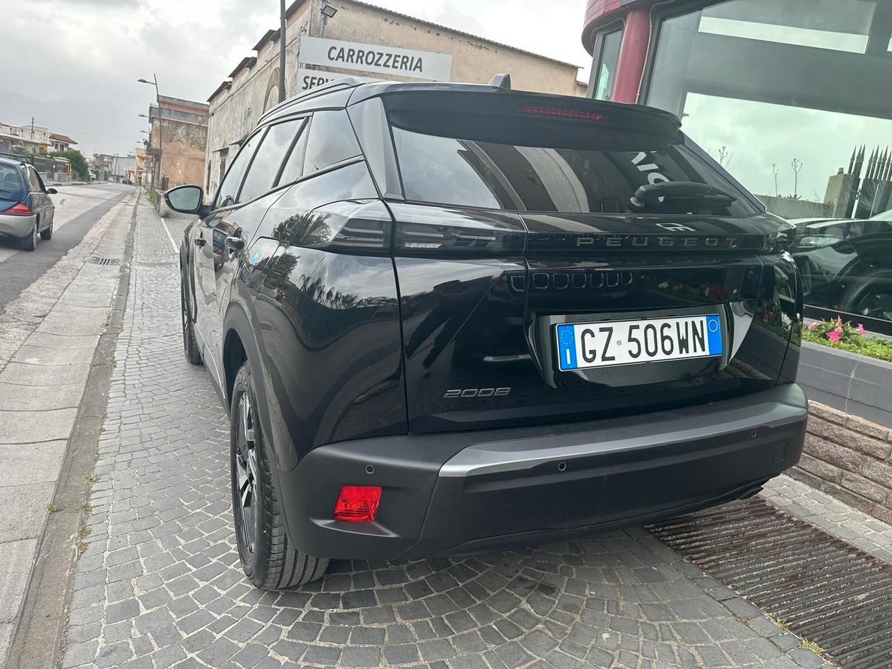 Peugeot 2008 PureTech 100 S&S Allure