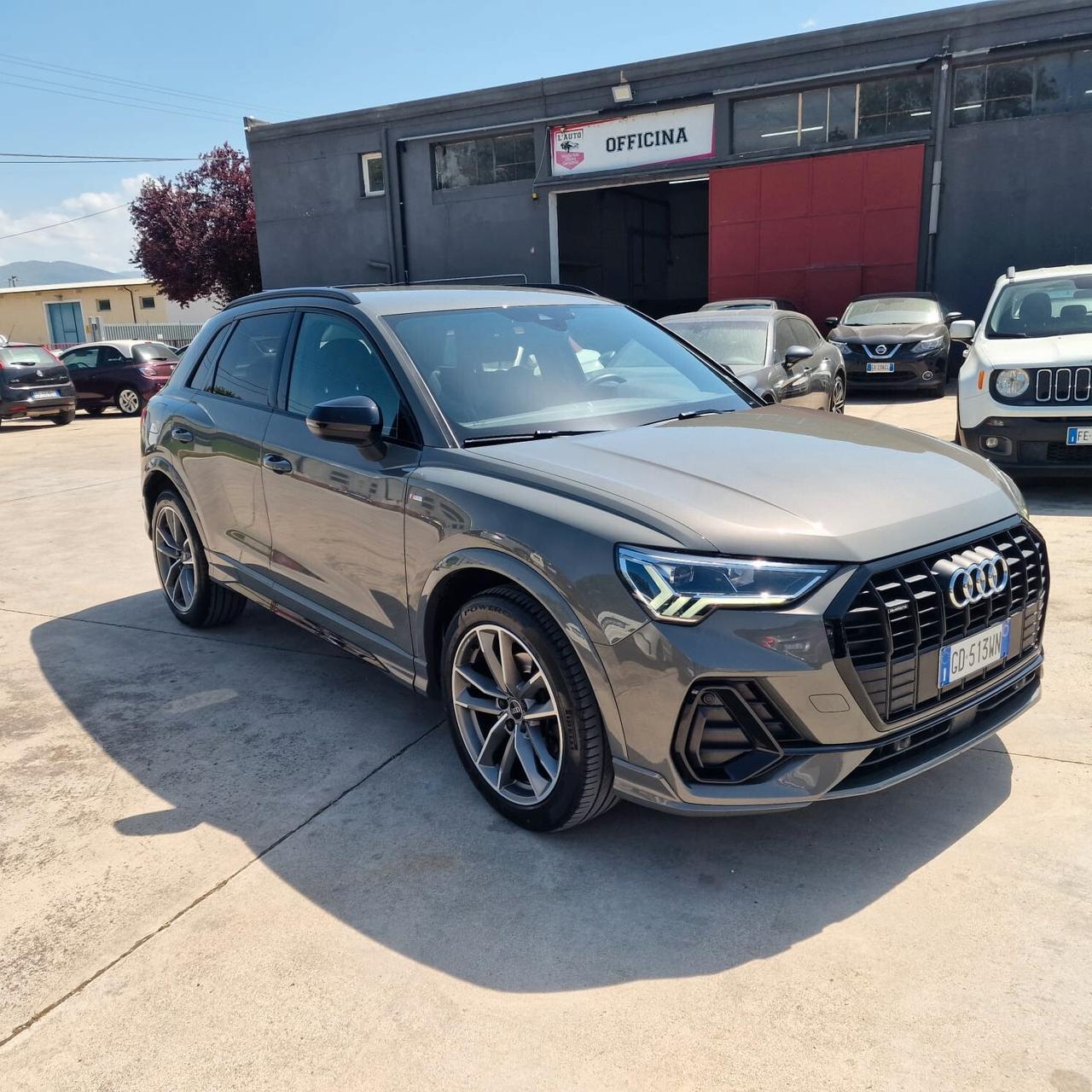 Audi Q3 SPB 35 TDI quattro S tronic line edition impeccabile UNICO PROPRIETARIO