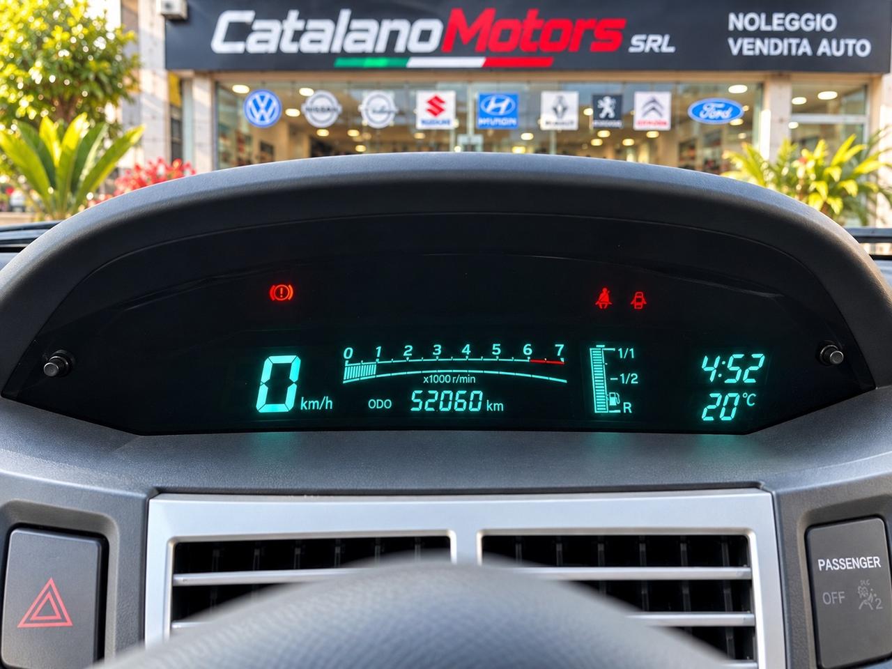 Toyota Yaris 1.3 5 porte