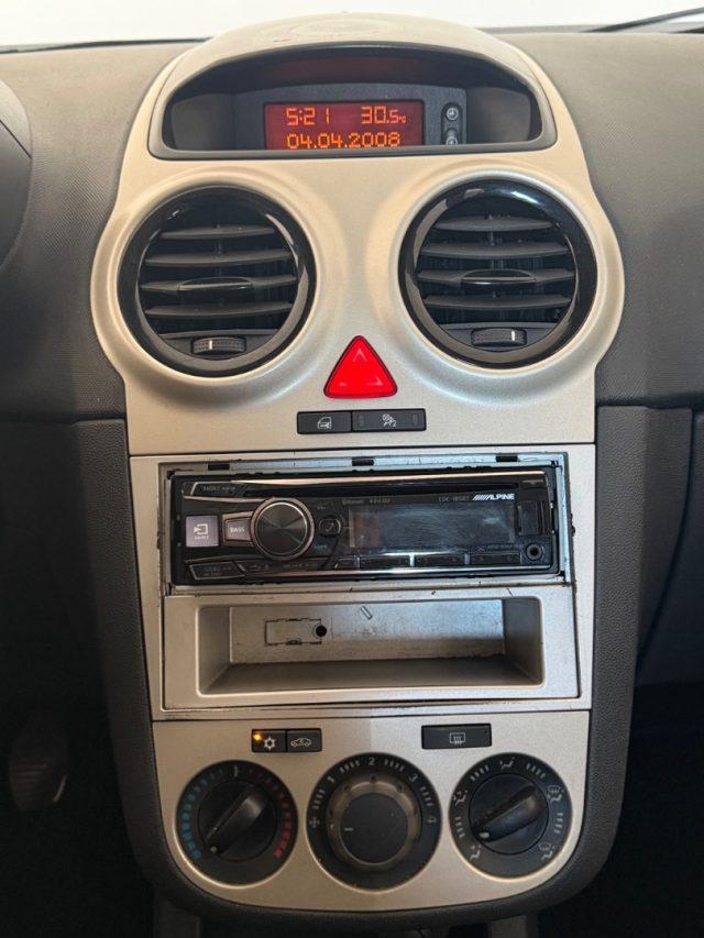 OPEL Corsa 1.2 5 porte Cosmo