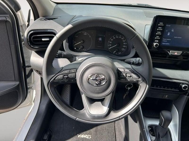 Toyota Yaris 4ª serie 1.5 Hybrid 5 porte Active