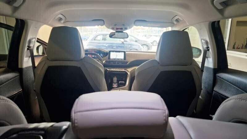 Peugeot 3008 BlueHDi 130 CV S&S EAT8 Allure