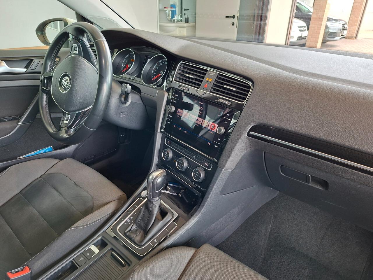 Volkswagen Golf 1.5 TGI DSG 5p. Executive BlueMotion Technology