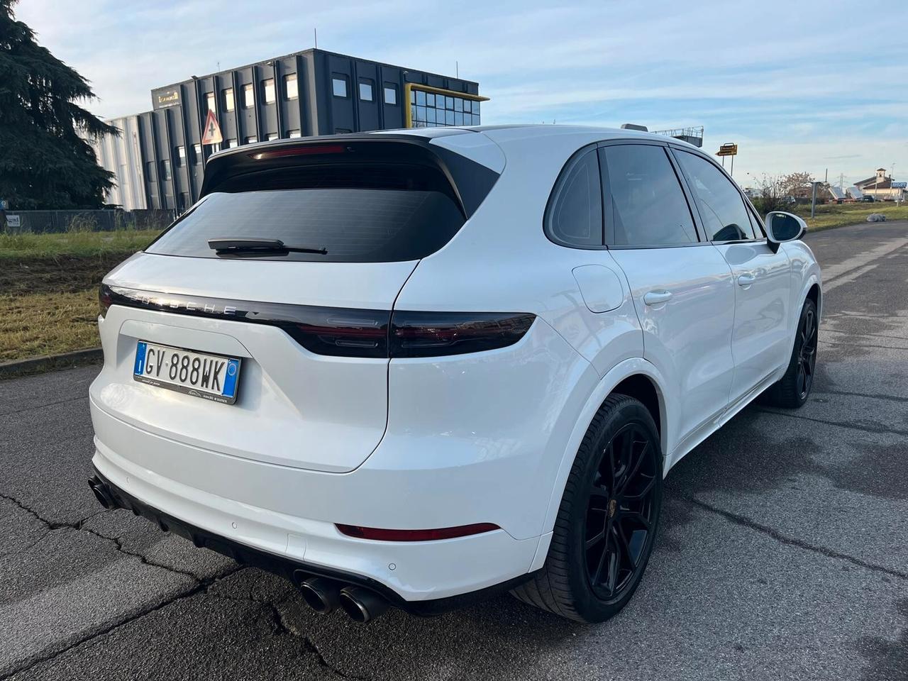 Porsche Cayenne 3.0 V6 E-Hybrid