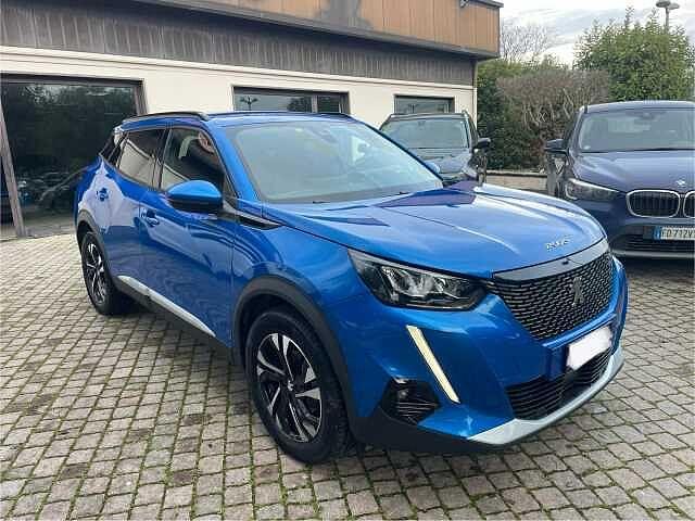 Peugeot 2008 BlueHDi 100 S&S Allure