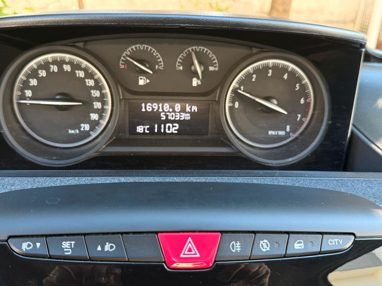 Lancia Ypsilon 1.0 FireFly 5 porte S&S Hybrid Ecochic Gold