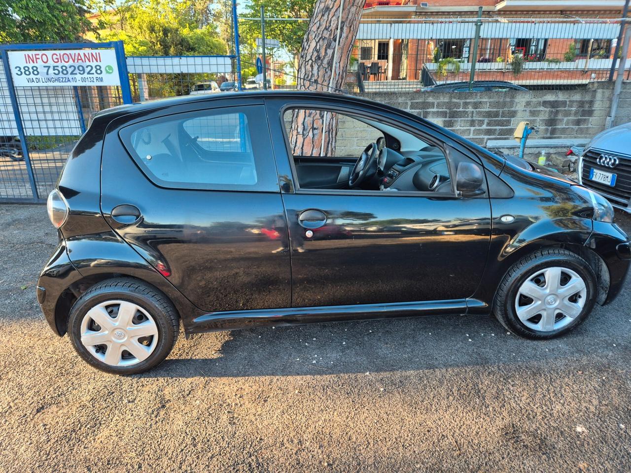 Toyota Aygo 1.0 12V VVT-i 5 porte Now